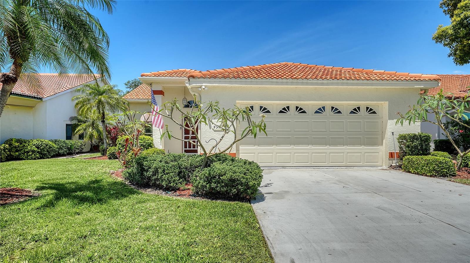 4977 TAMARACK TRAIL