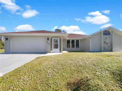 A home in PORT CHARLOTTE