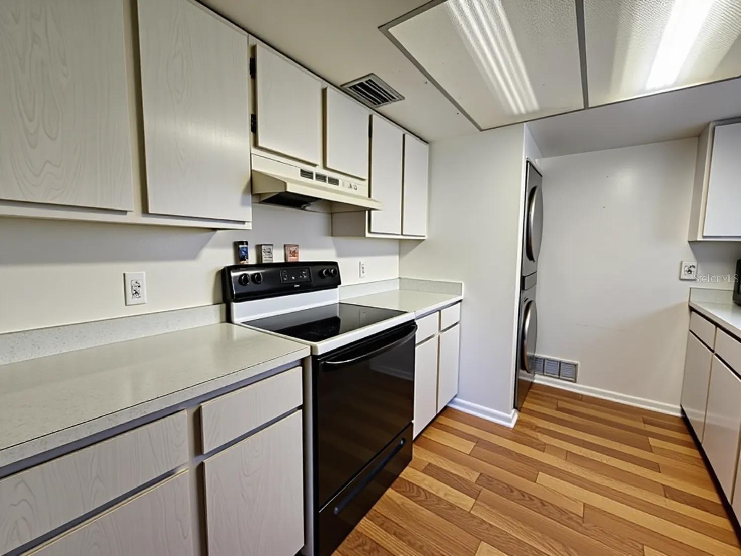 FAIRWAYS/SILVER SPGS SHORES CO - Residential