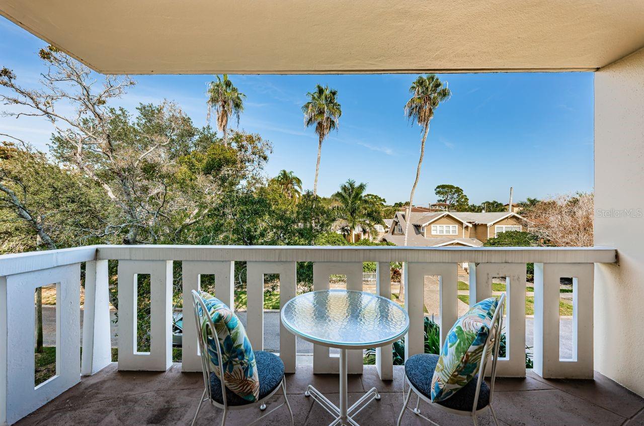 SHORE CREST CONDO - Residential