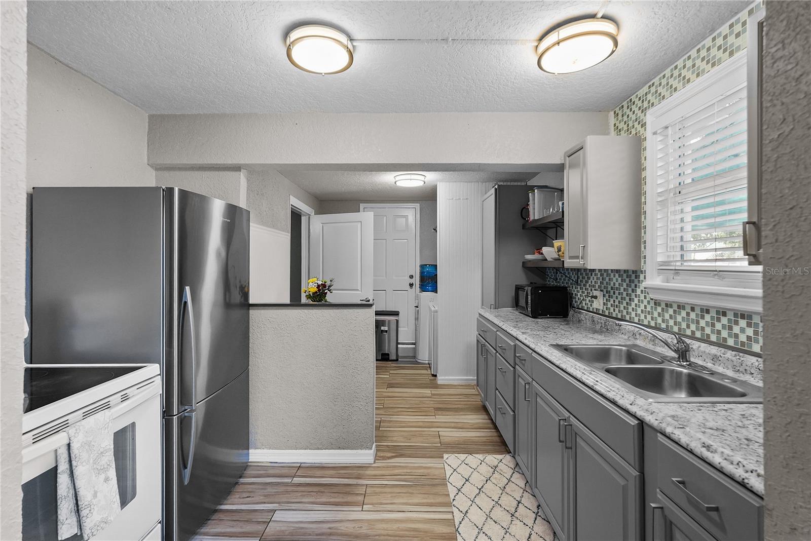 HALLS CENTRAL AVE 2 - Residential