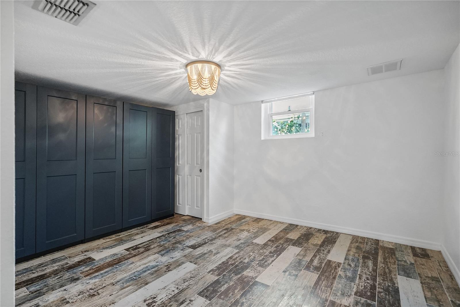 HALLS CENTRAL AVE 2 - Residential