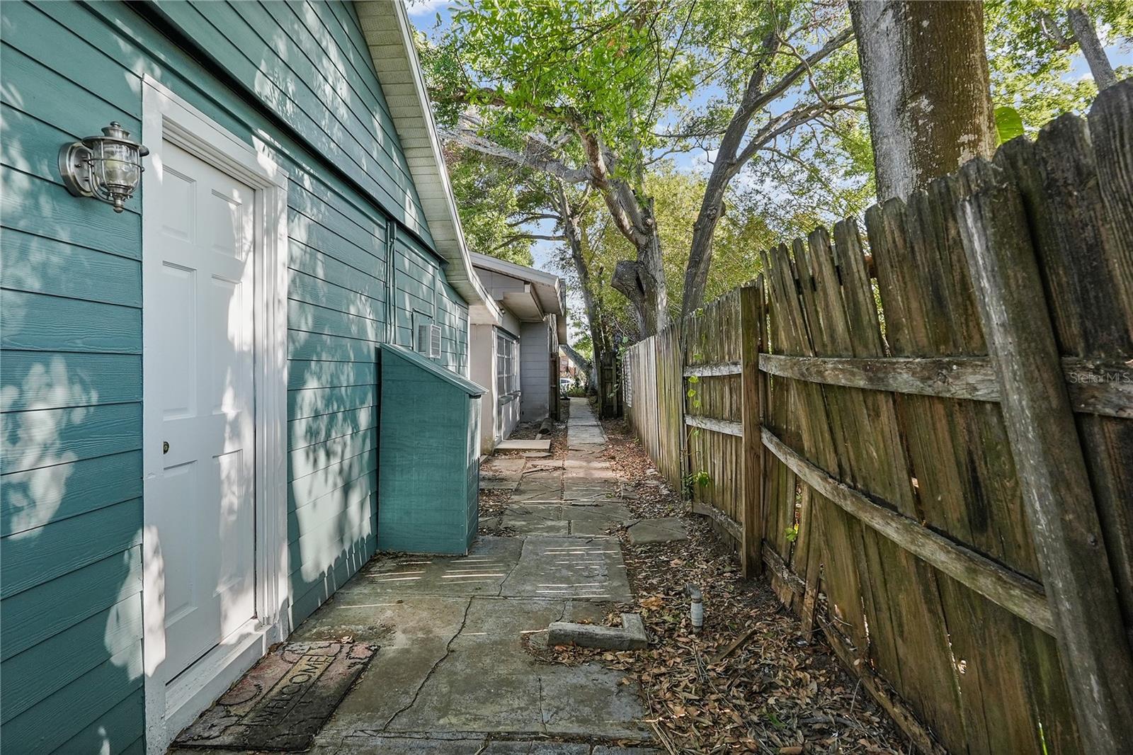 HALLS CENTRAL AVE 2 - Residential