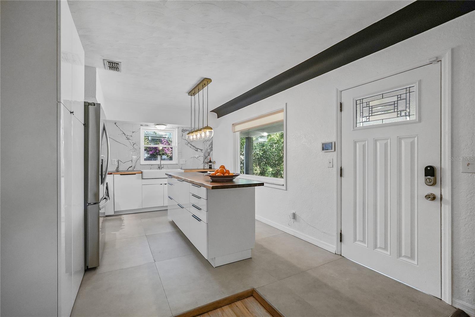 HALLS CENTRAL AVE 2 - Residential