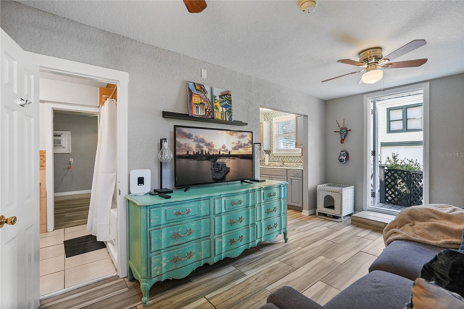 HALLS CENTRAL AVE 2 - Residential