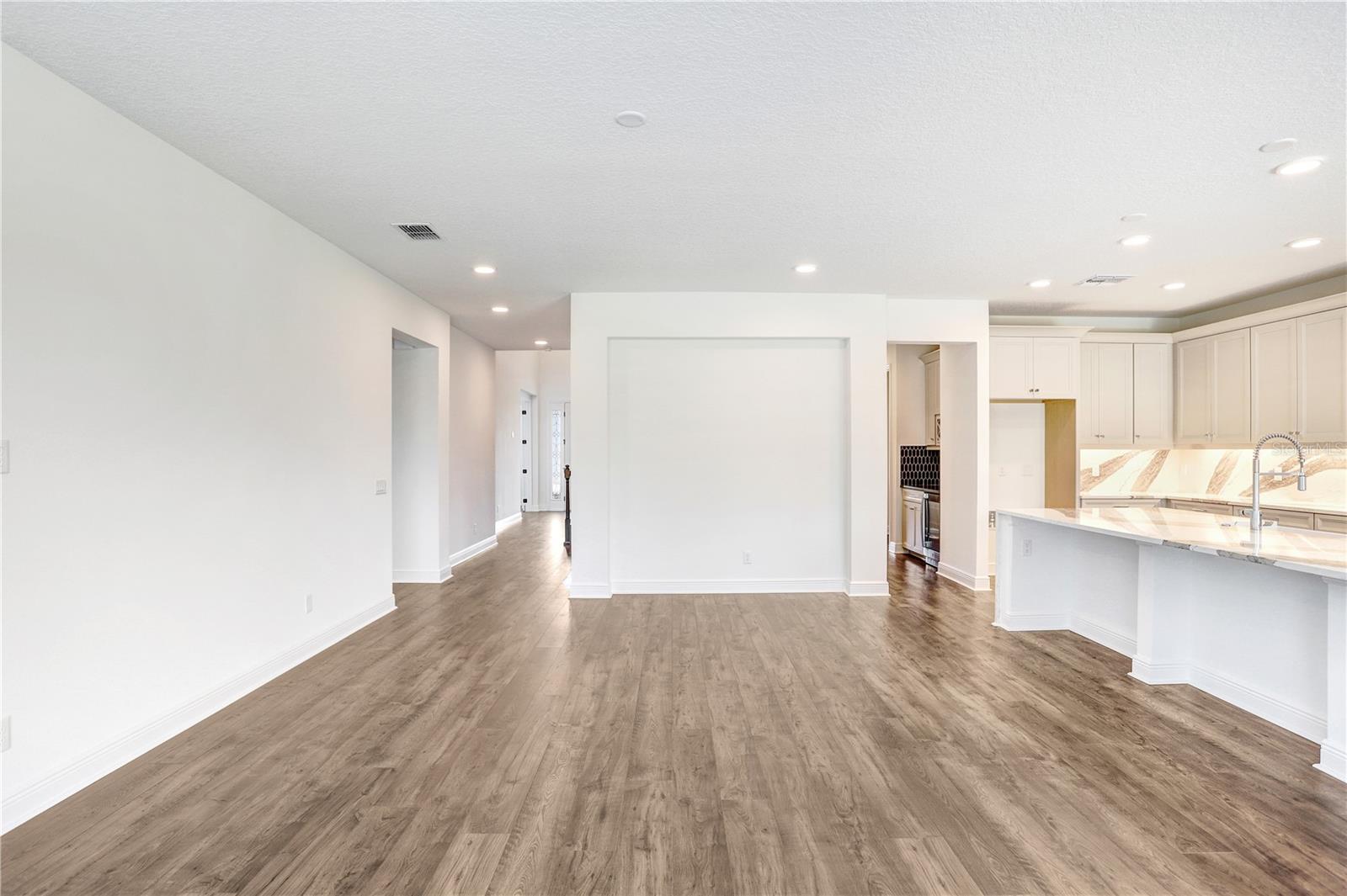 TWO RIVERS PCL B3 - Residential