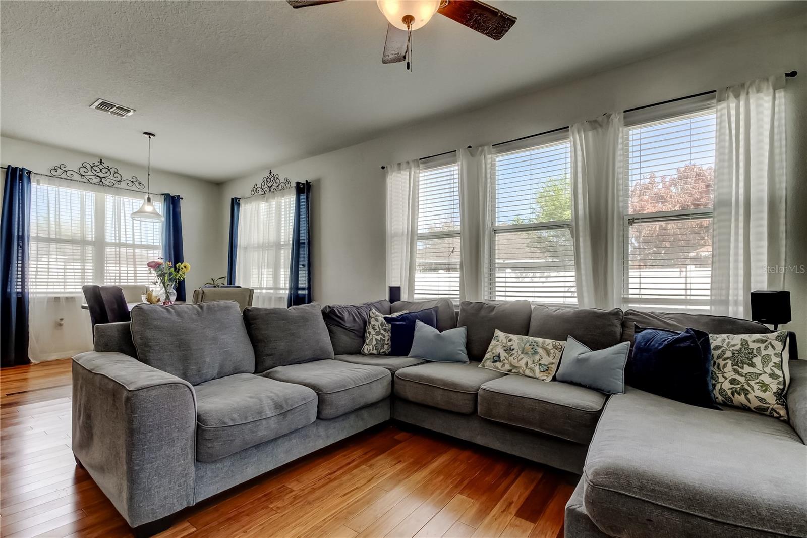 PALM COVE PH 02 - Residential