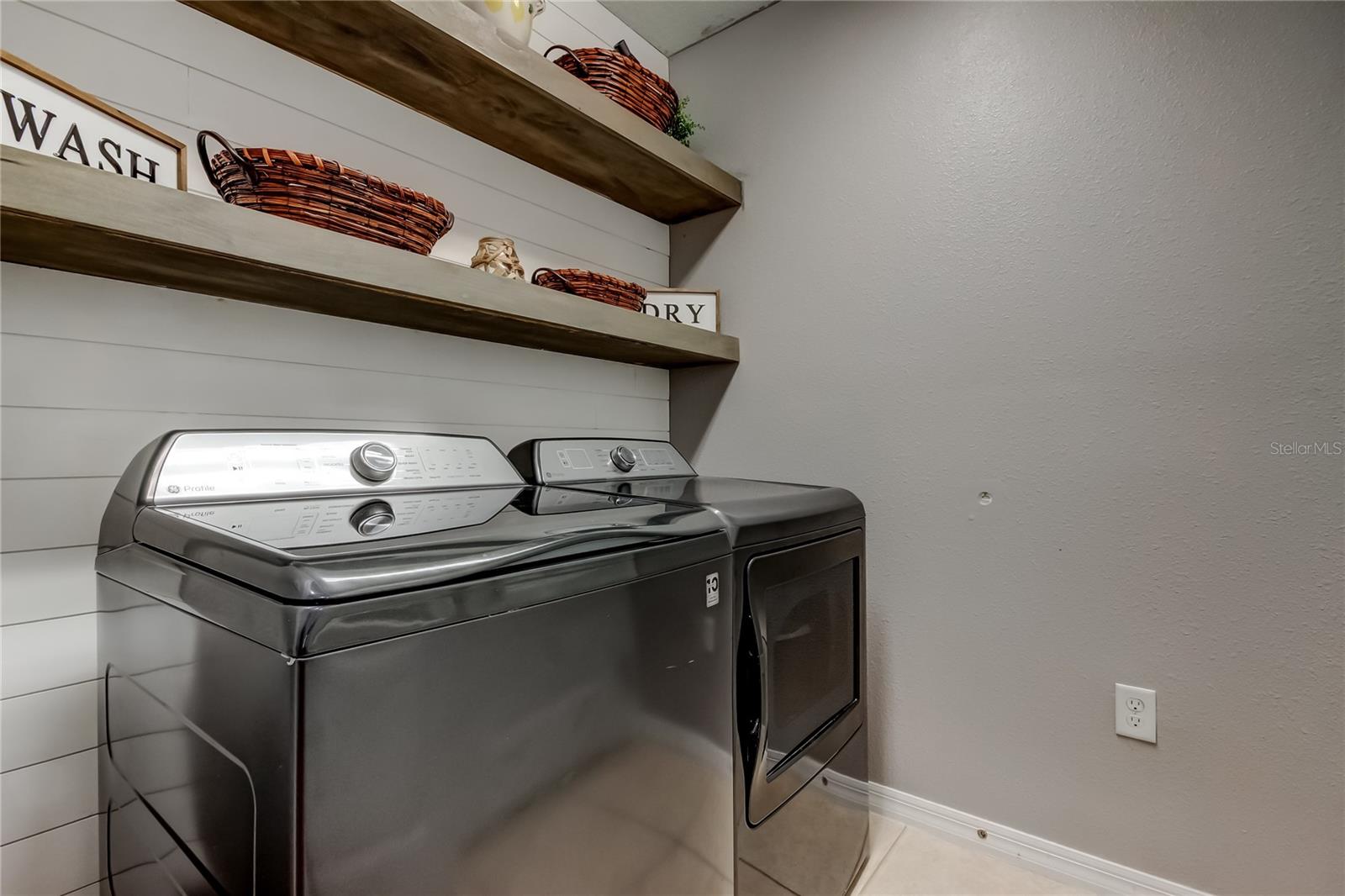 PALM COVE PH 02 - Residential