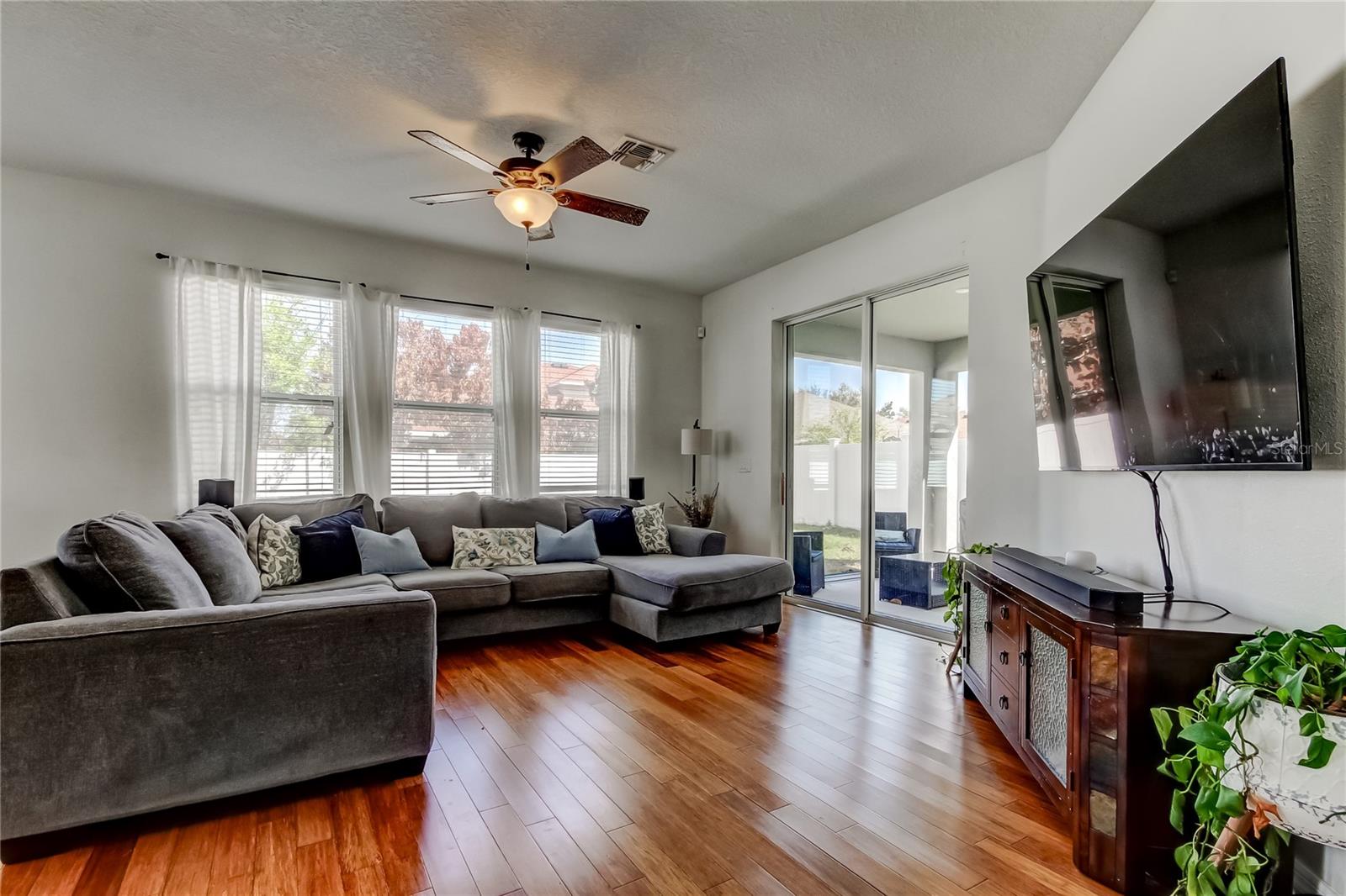 PALM COVE PH 02 - Residential