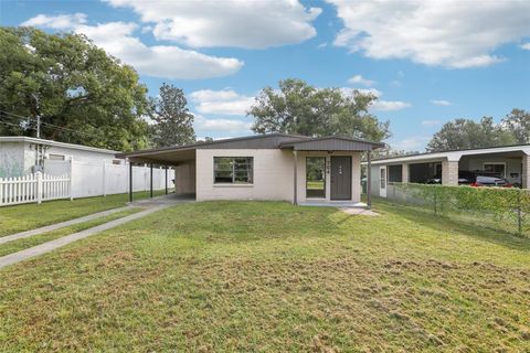 A home in WINTER PARK