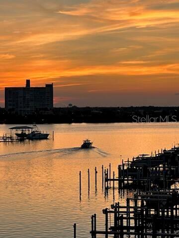 BELLA AQUA VILLAS - Residential Lease