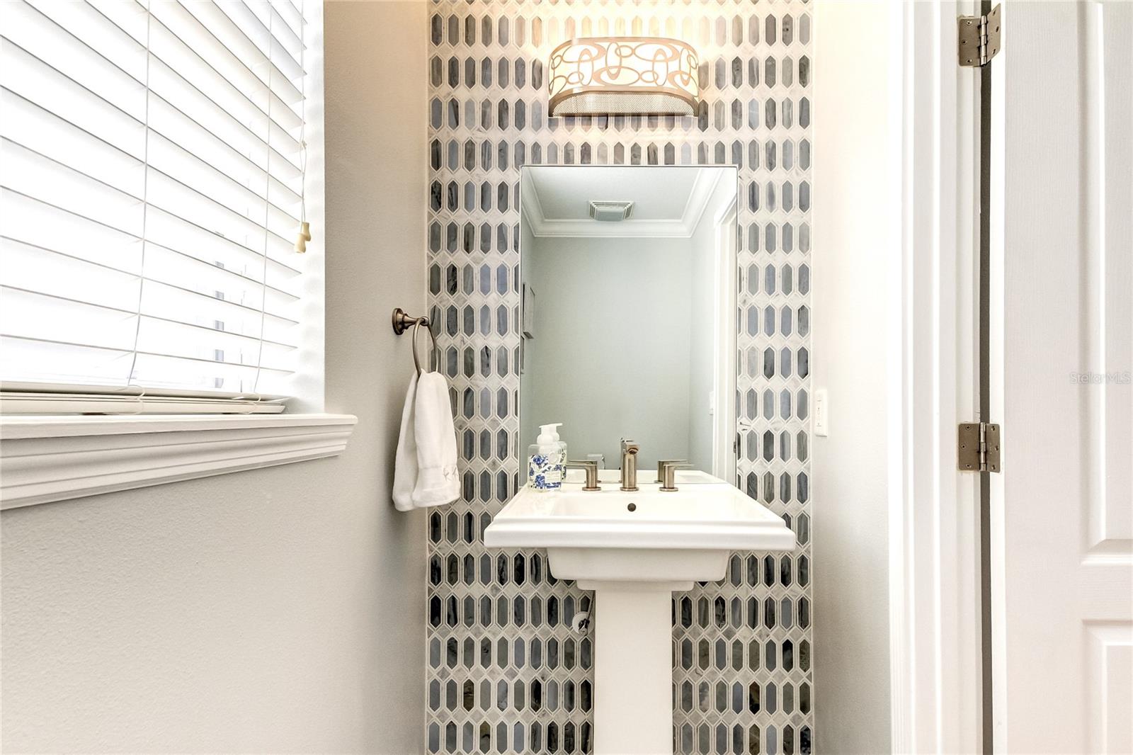 BELLA AQUA VILLAS - Residential Lease