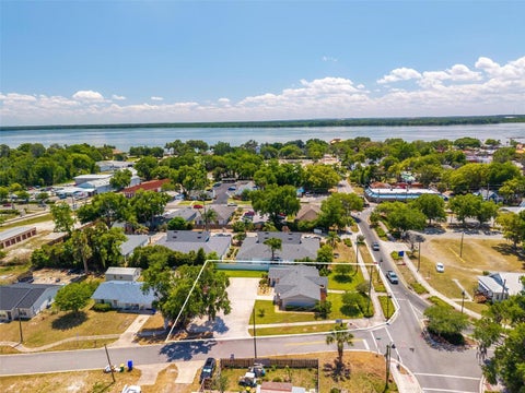 Tiny photo for 322 N Disston Avenue, Tavares, FL 32778 (MLS # G5113988)