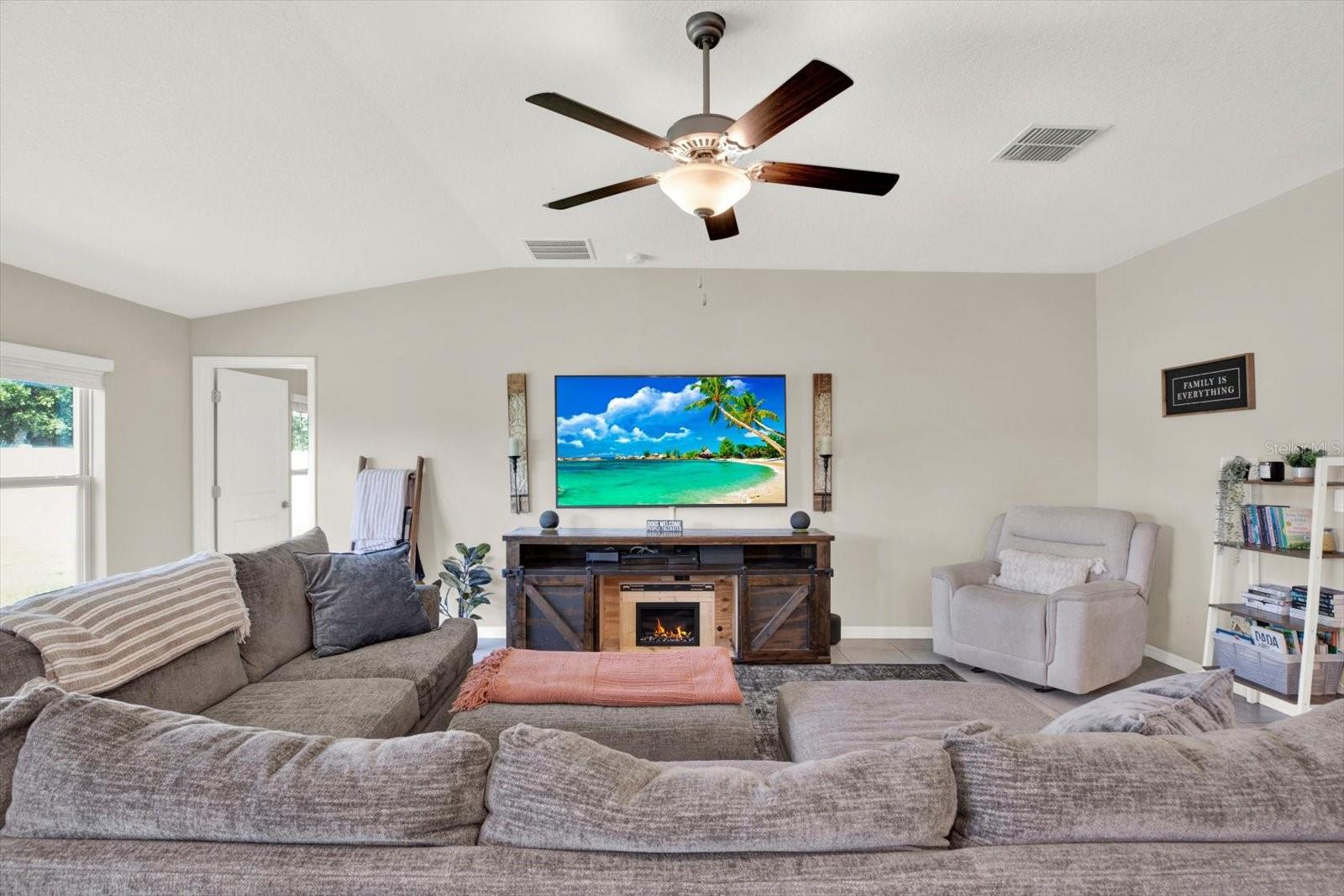 CYPRESS CRK PH 3 & 4 PRCL J - Residential