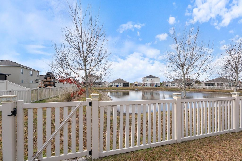 Photo of 5739 Grey Granite Way, Lakeland, FL 33811 (MLS # L4958494)