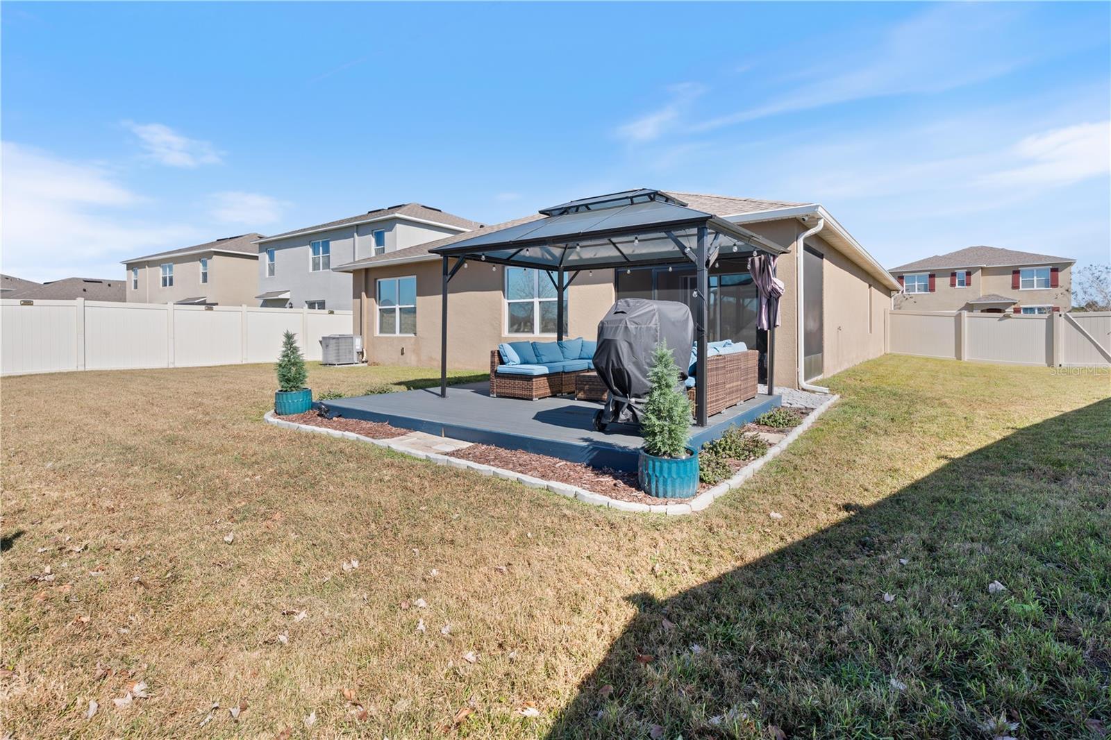 RIVERSTONE PH 5 & 6 - Residential