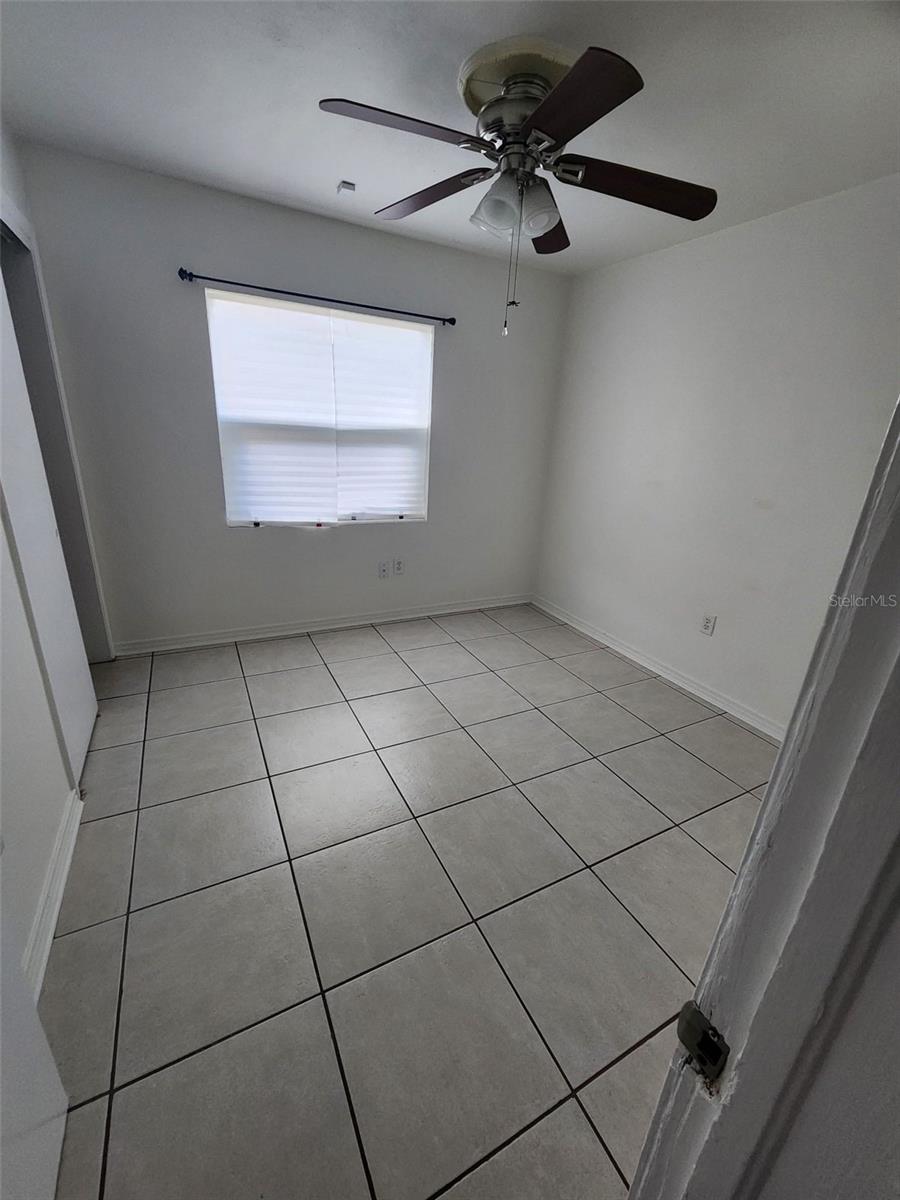 ROBINSWOOD HEIGHTS - Residential Lease