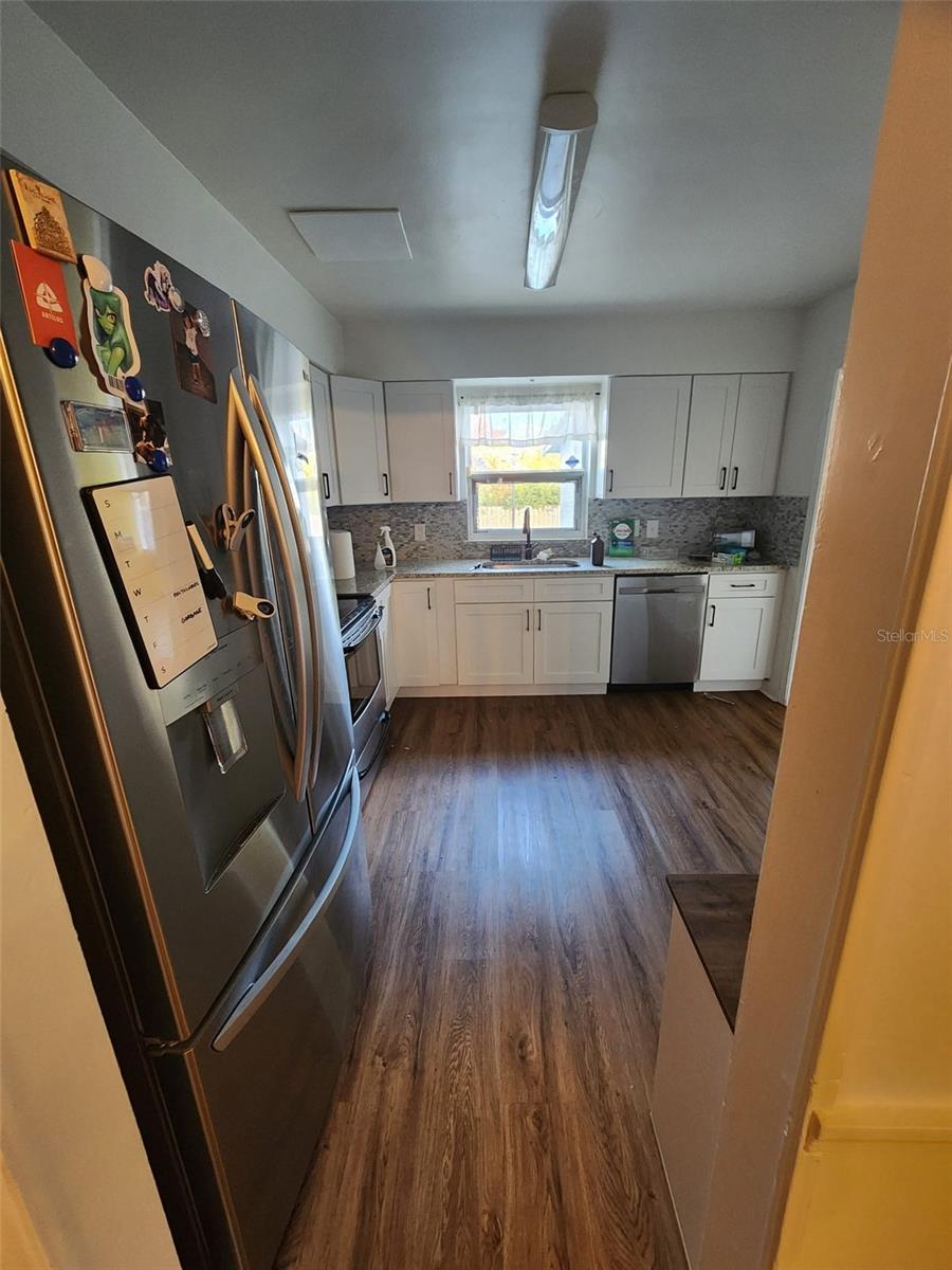 ROBINSWOOD HEIGHTS - Residential Lease