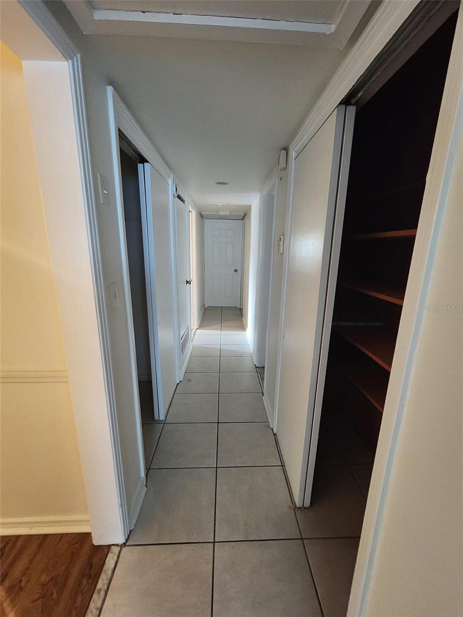 ROBINSWOOD HEIGHTS - Residential Lease