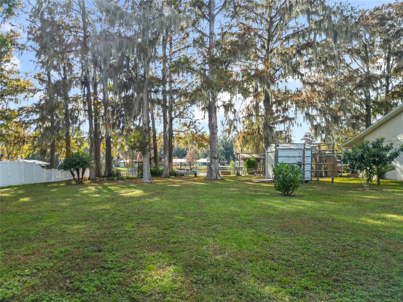 WALTERS DUVAL ISLAND ADD - Land