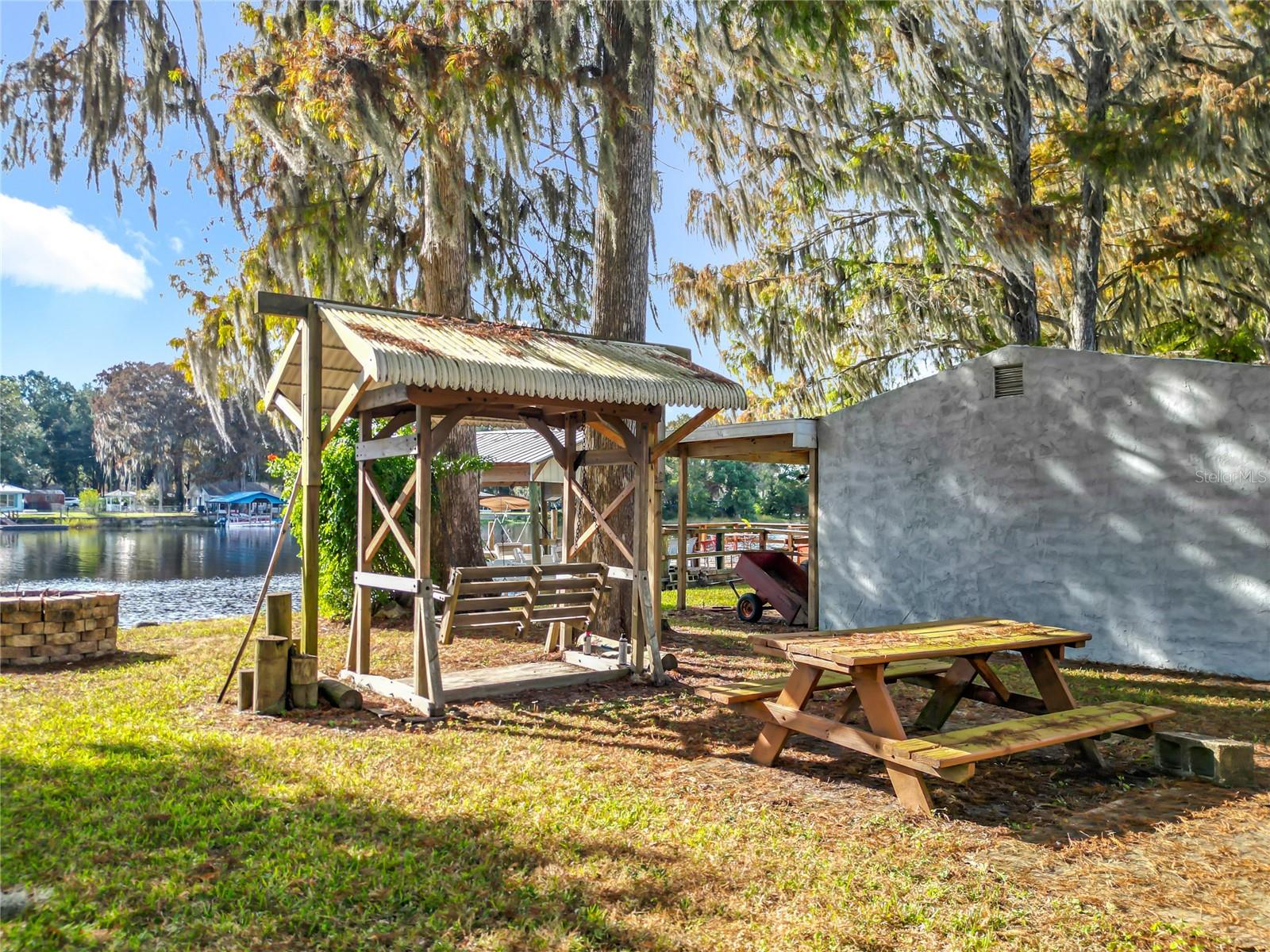 WALTERS DUVAL ISLAND ADD - Land