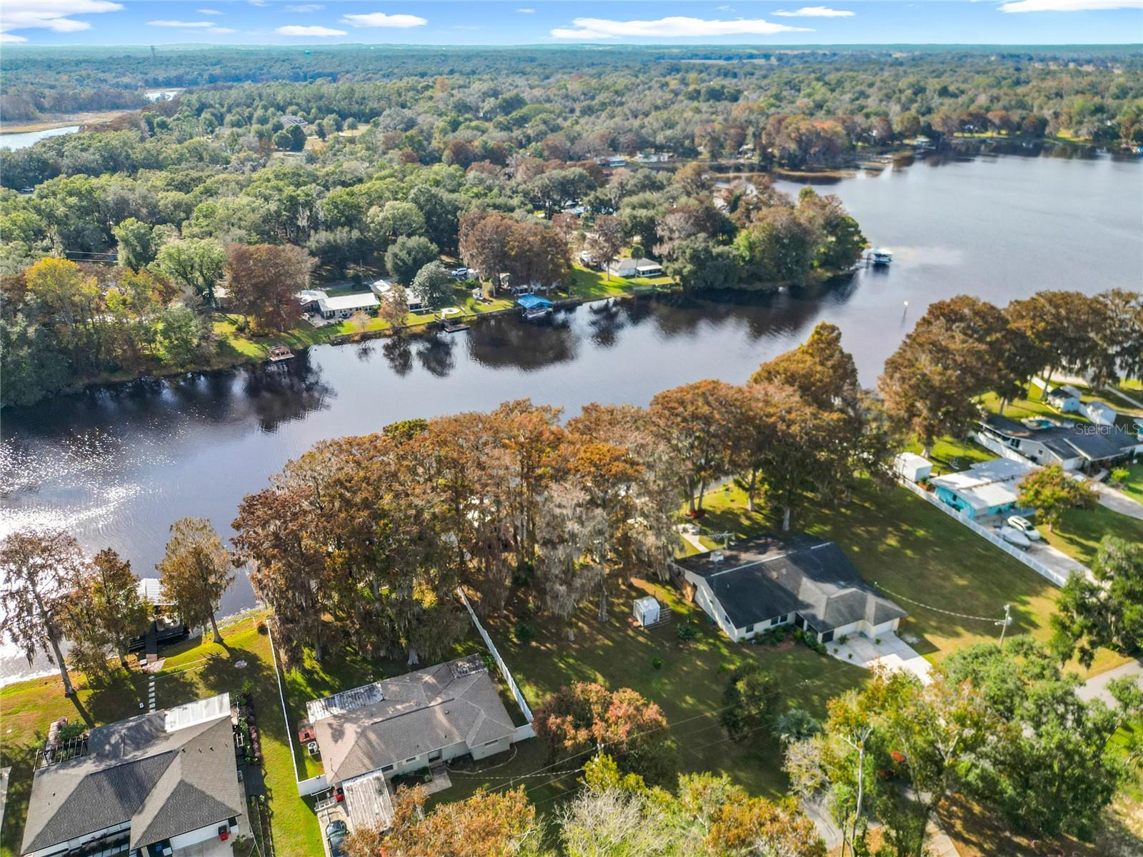 7686 S CRESCENT LOOP