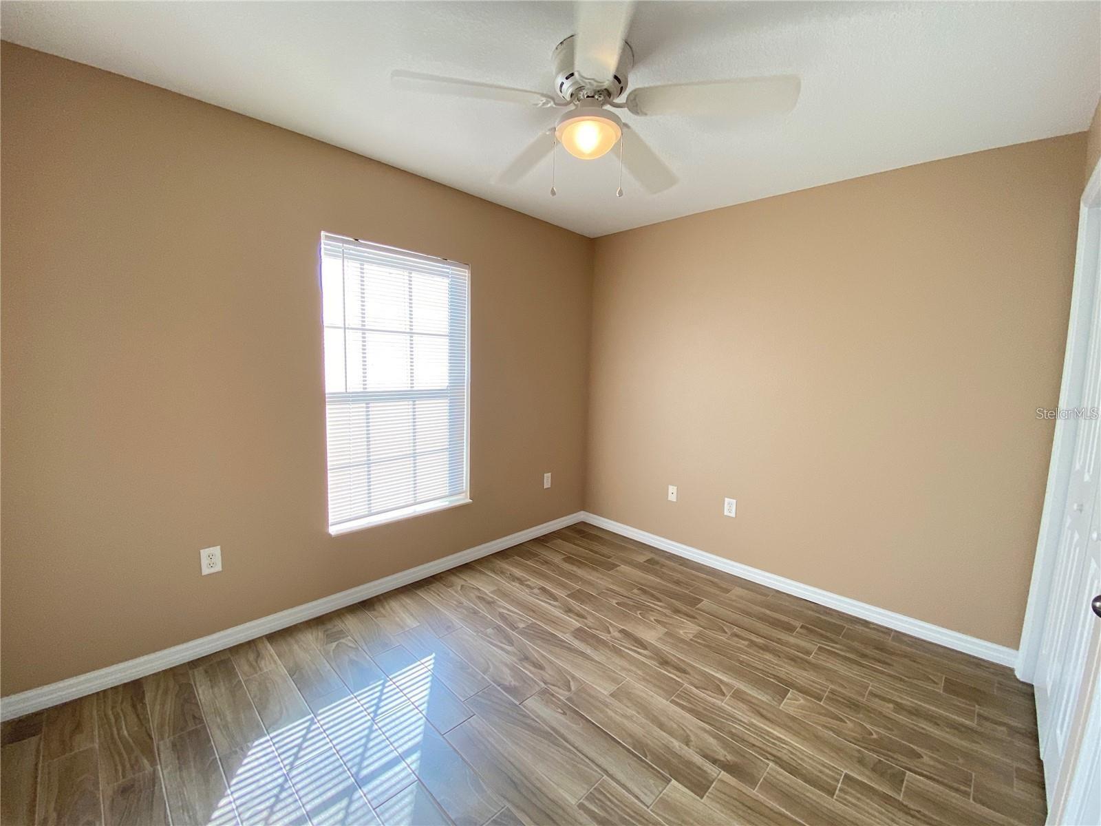 OAK PARK - Residential Lease