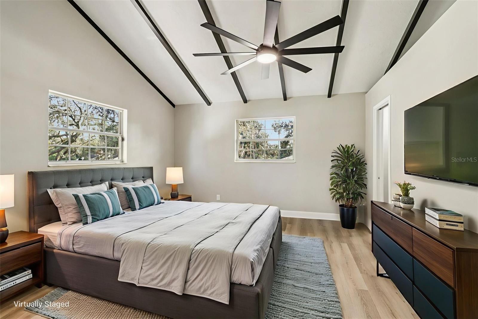 610 SPRING VALLEY ROAD