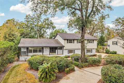 Photo of 610 Spring Valley Road, Altamonte Springs, FL 32714 (MLS # O6377066)