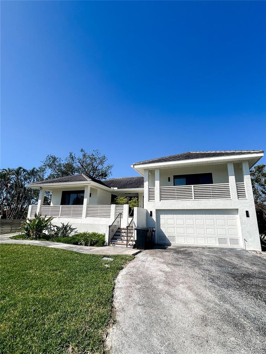 Siesta Key Long-Term Rental – Walk to the Beach!
Welcome to your island escape on south Siesta Key! This beautifully maintained 2-bedroom, 2-bathroom home offers over 1,500 square feet of living space and a rare 2-car garage. Ideally located just minutes from Crescent Beach and Turtle Beach, you’ll enjoy the best of Siesta Key living—sun, sand, and serenity.
Fully furnished and turn-key ready, this home features a full kitchen with sleek stainless steel appliances, a brand-new roof, and a cozy covered patio perfect for morning coffee or evening relaxation. The open layout and comfortable furnishings make it easy to settle in and feel right at home.
Pets are welcome, and the large outdoor space makes it convenient for furry companions. Whether you're working from home or simply soaking up the sunshine, this rental offers both comfort and convenience in a truly unbeatable location.
Looking for a responsible long-term tenant to enjoy this slice of paradise year-round.