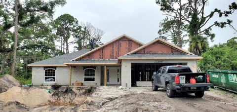 A home in PORT CHARLOTTE