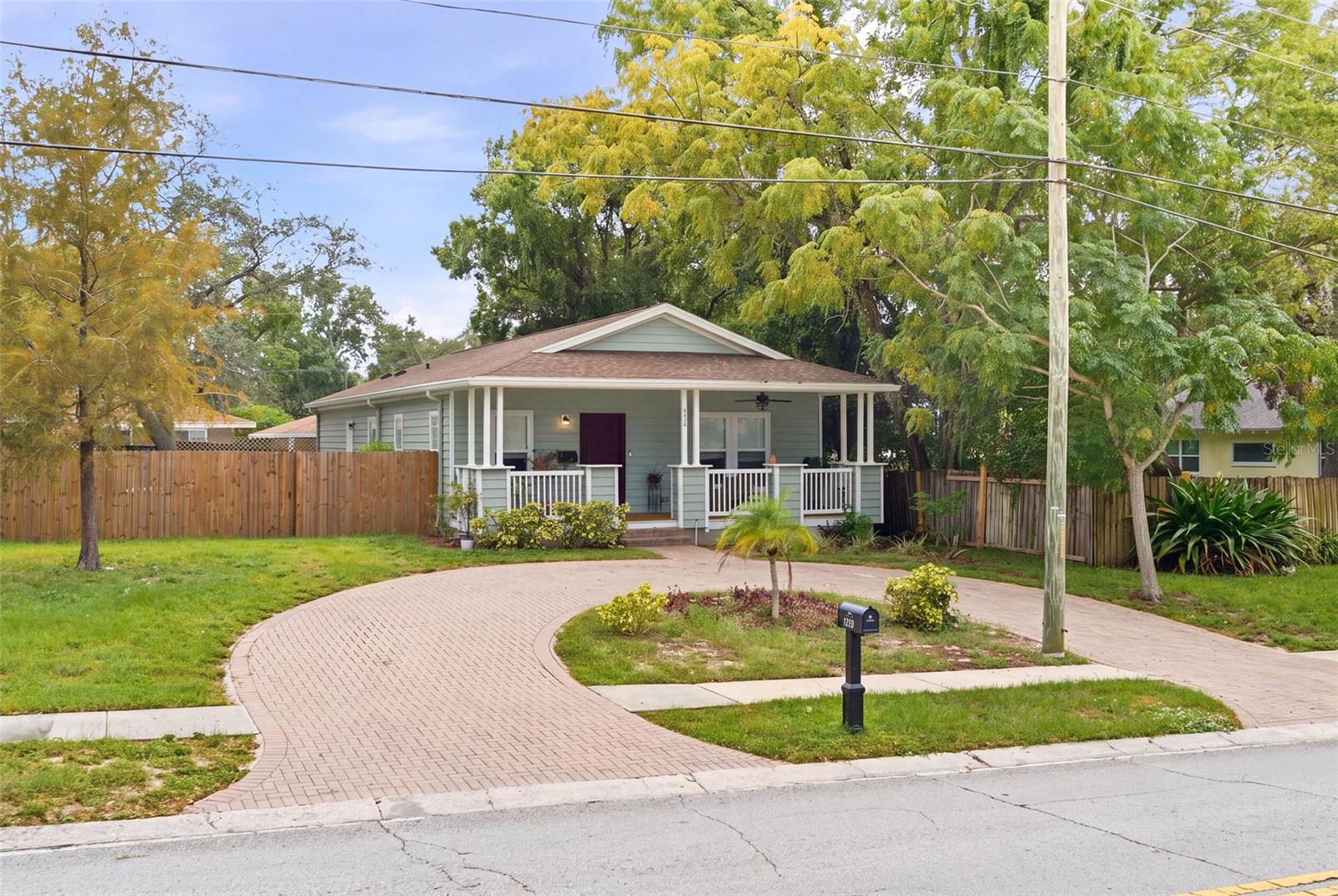 1537 PALMETTO STREET