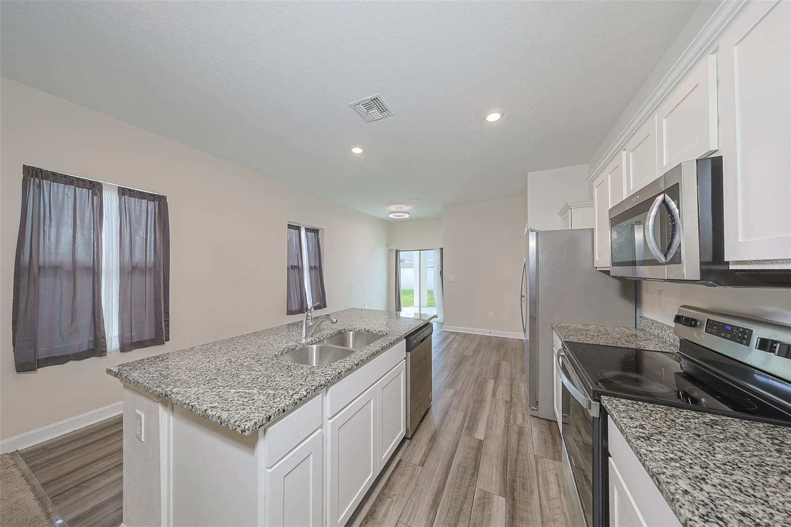 HIDDEN CRK PH 1 & 2 - Residential