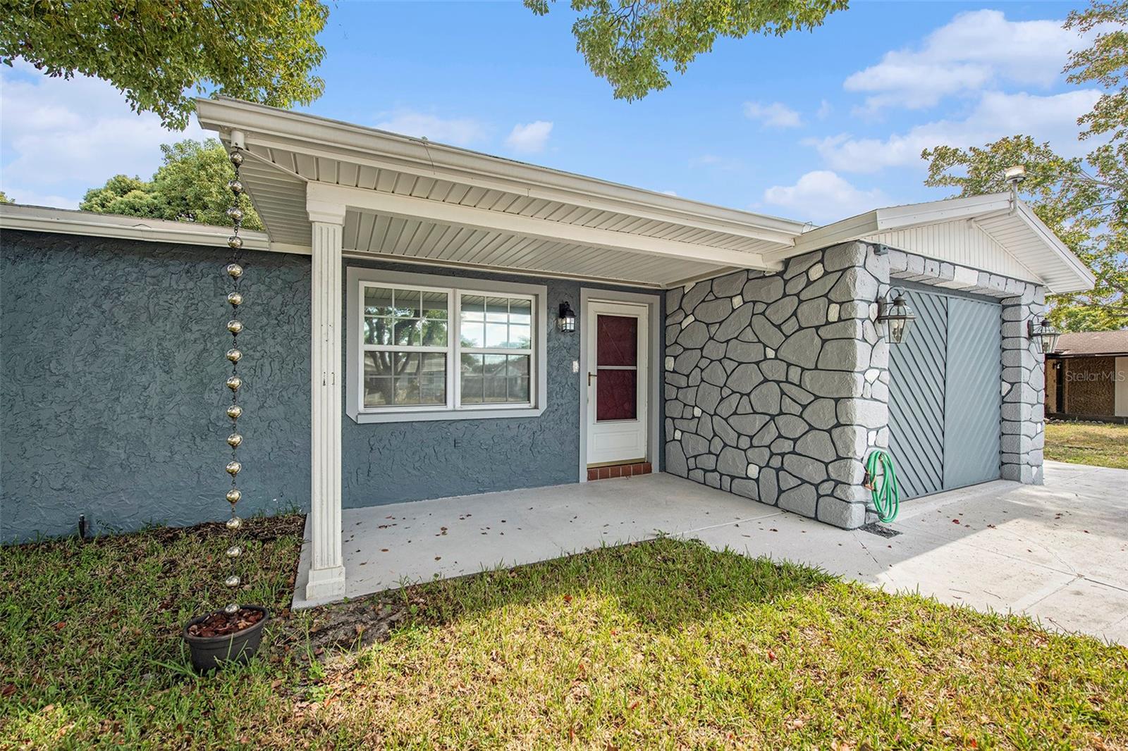 EMBASSY HILLS - Residential