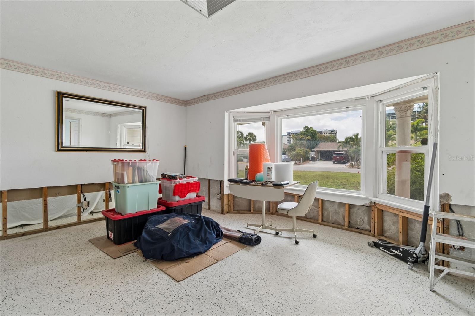 PARADISE ISLAND 6TH ADD - Residential