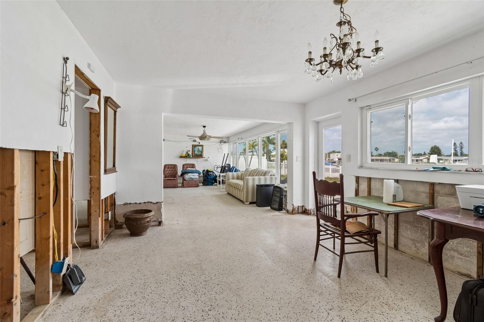 PARADISE ISLAND 6TH ADD - Residential