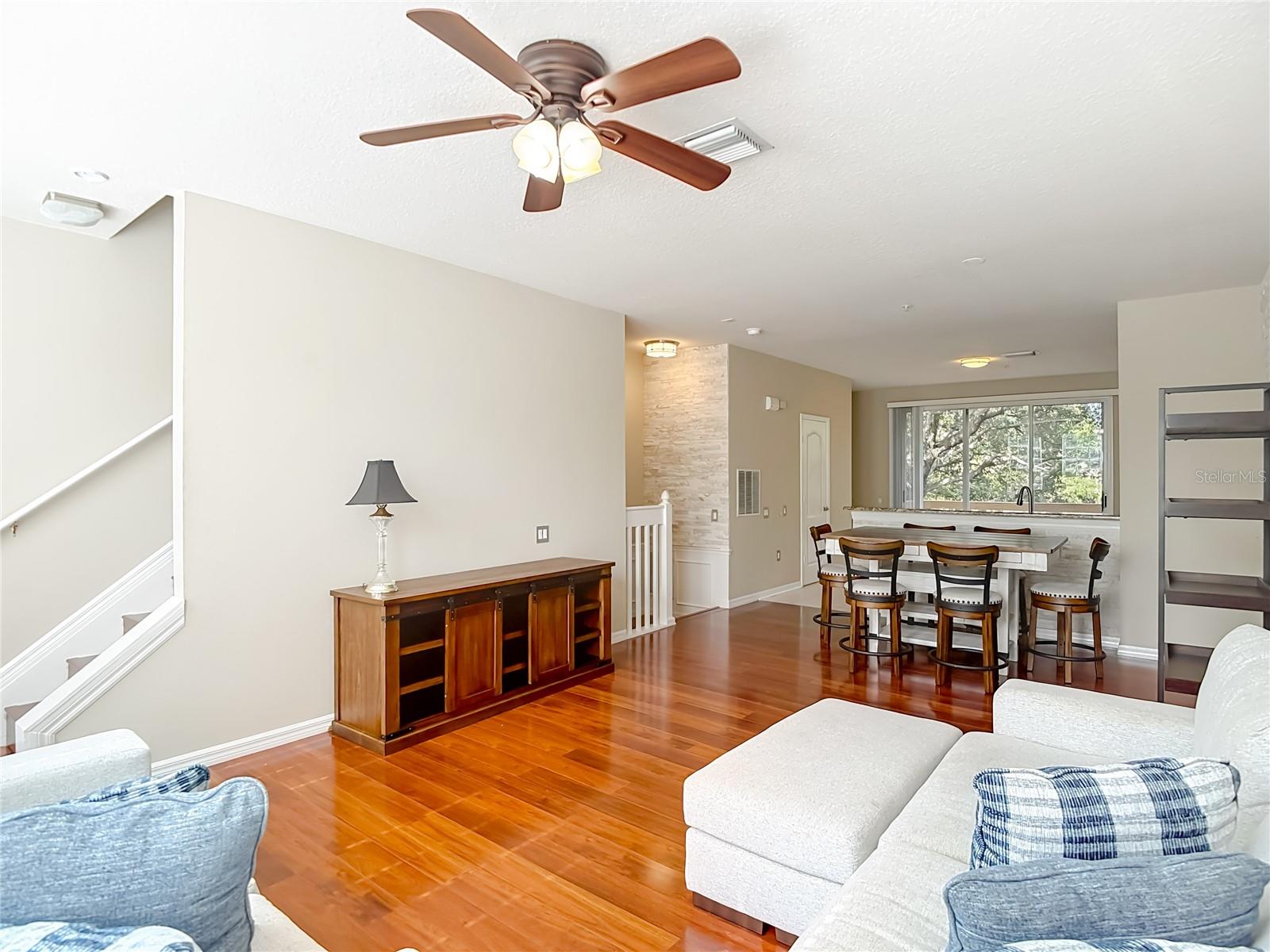 BAYSHORE WEST TWNHMS PH - Residential Lease