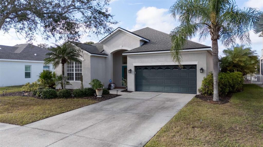 Photo of 4103 61st Avenue E, Bradenton, FL 34203 (MLS # A4692258)
