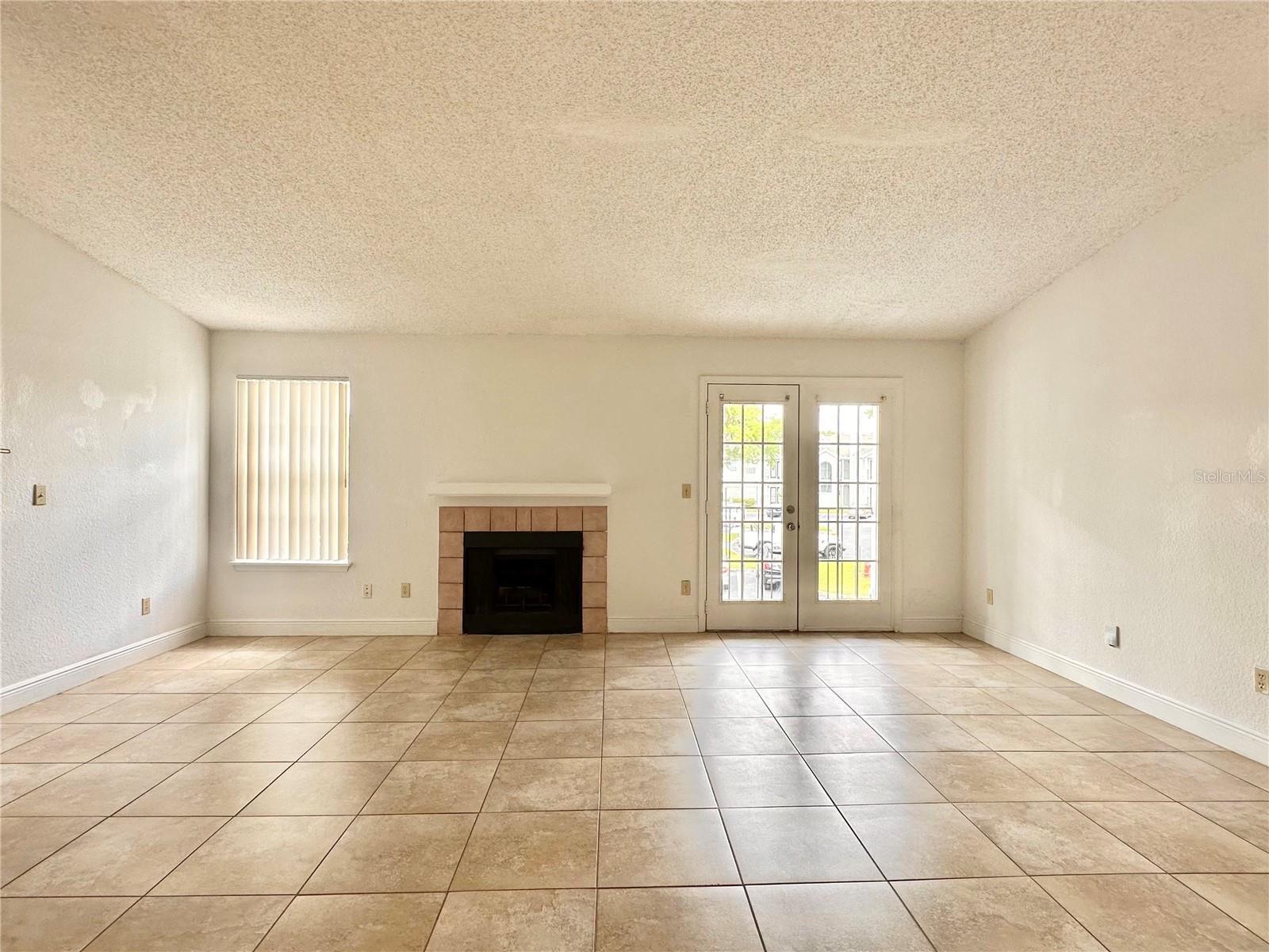 WATERFORD LNDG CONDO - Residential