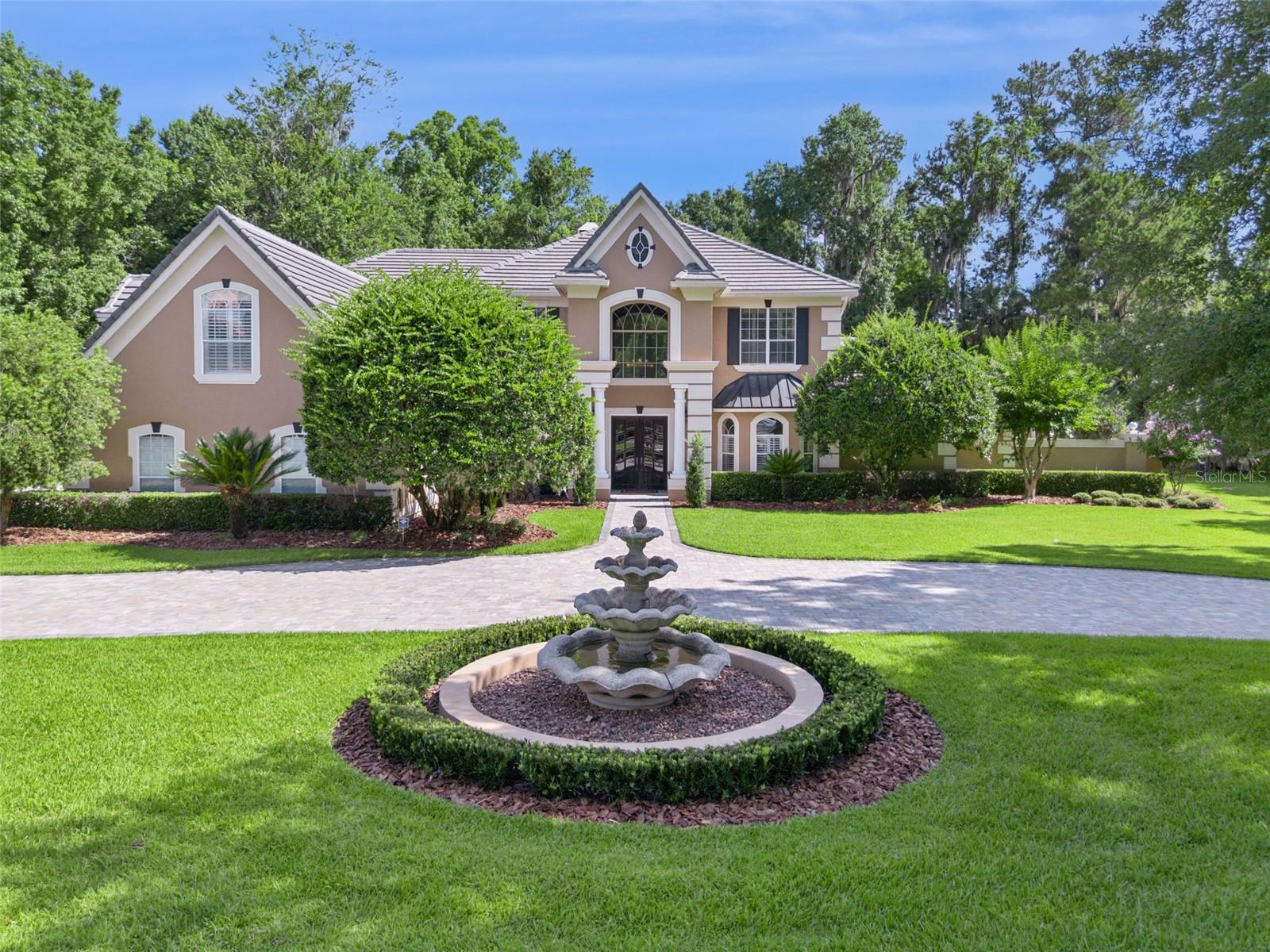 1726 BRIDGEWATER DRIVE