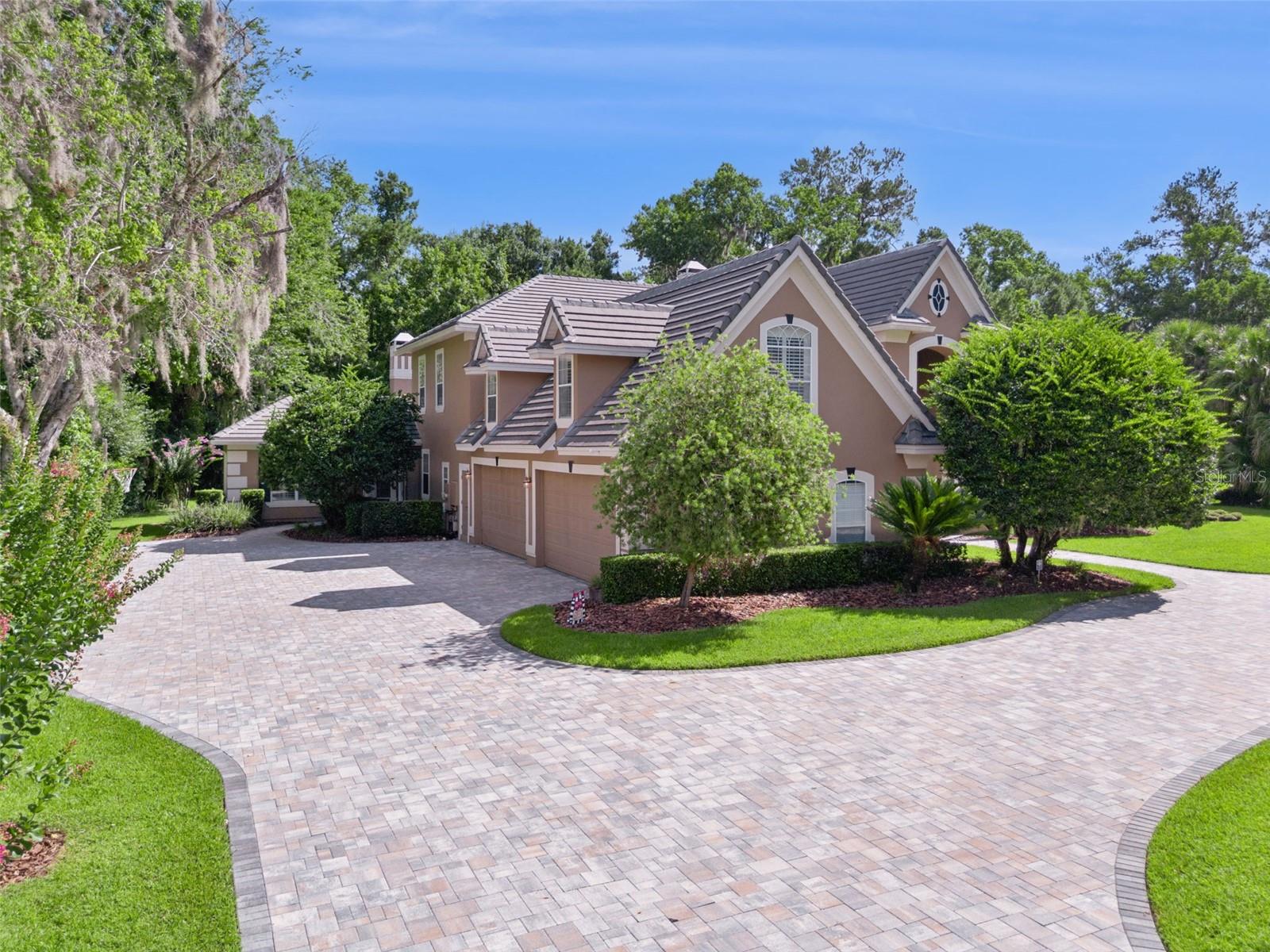 1726 BRIDGEWATER DRIVE