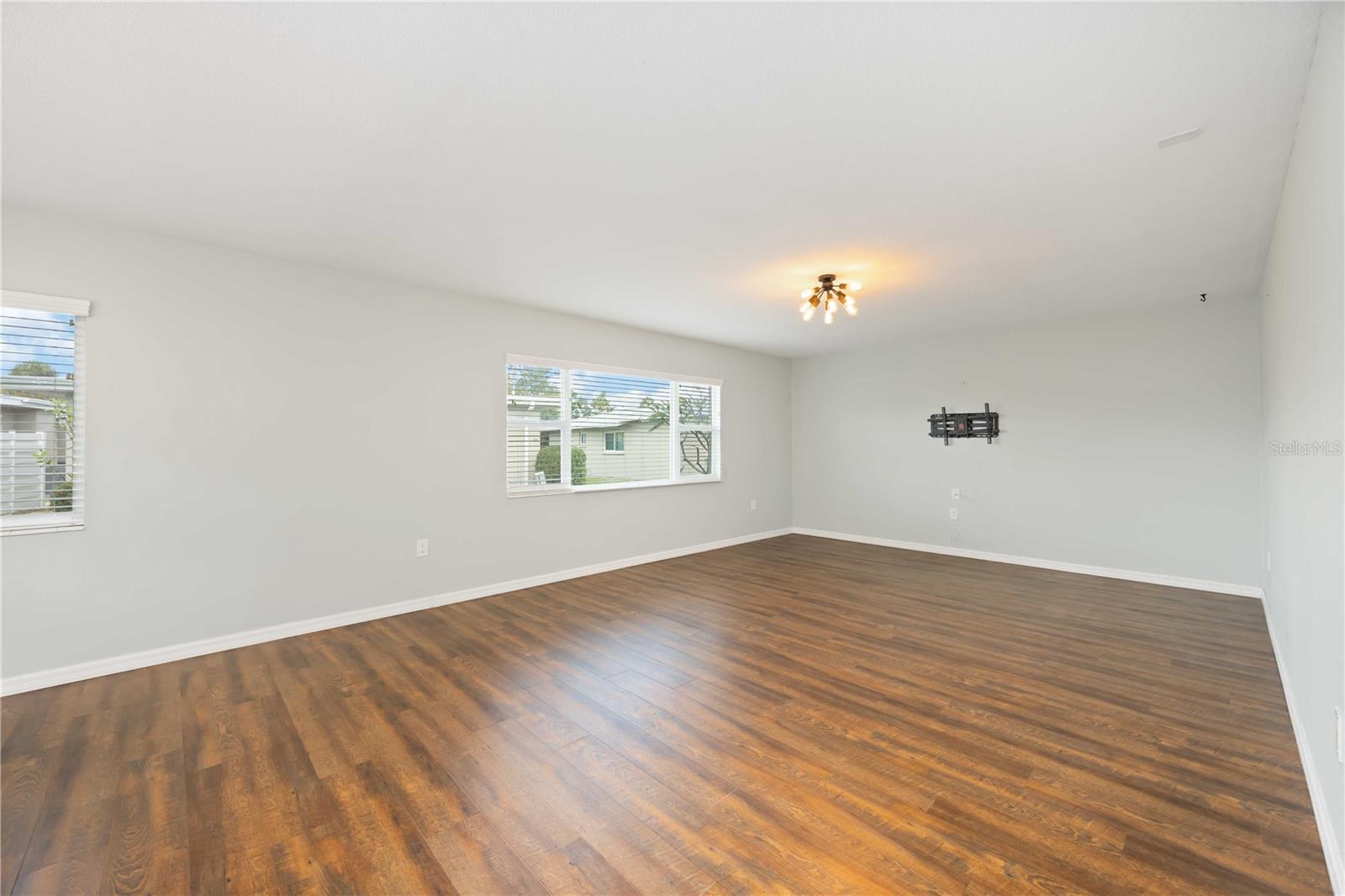 STRATHMORE VILLA STH II - Residential