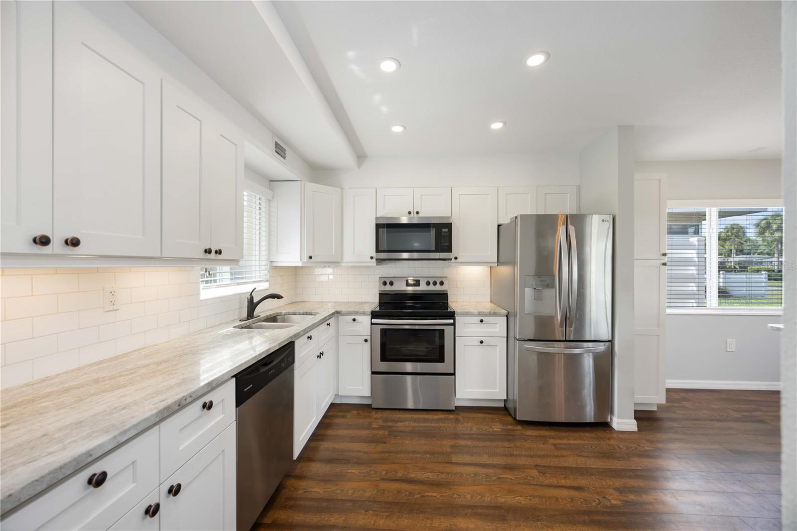 STRATHMORE VILLA STH II - Residential