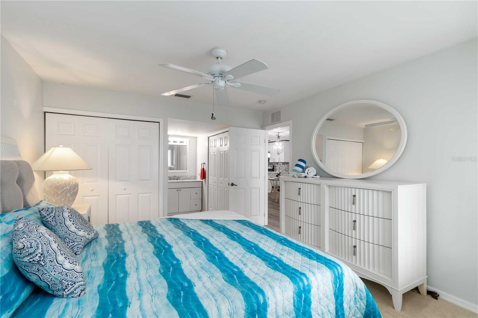 CHARLEVOI - Residential