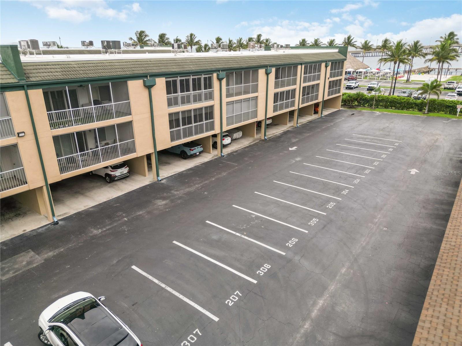 CHARLEVOI - Residential