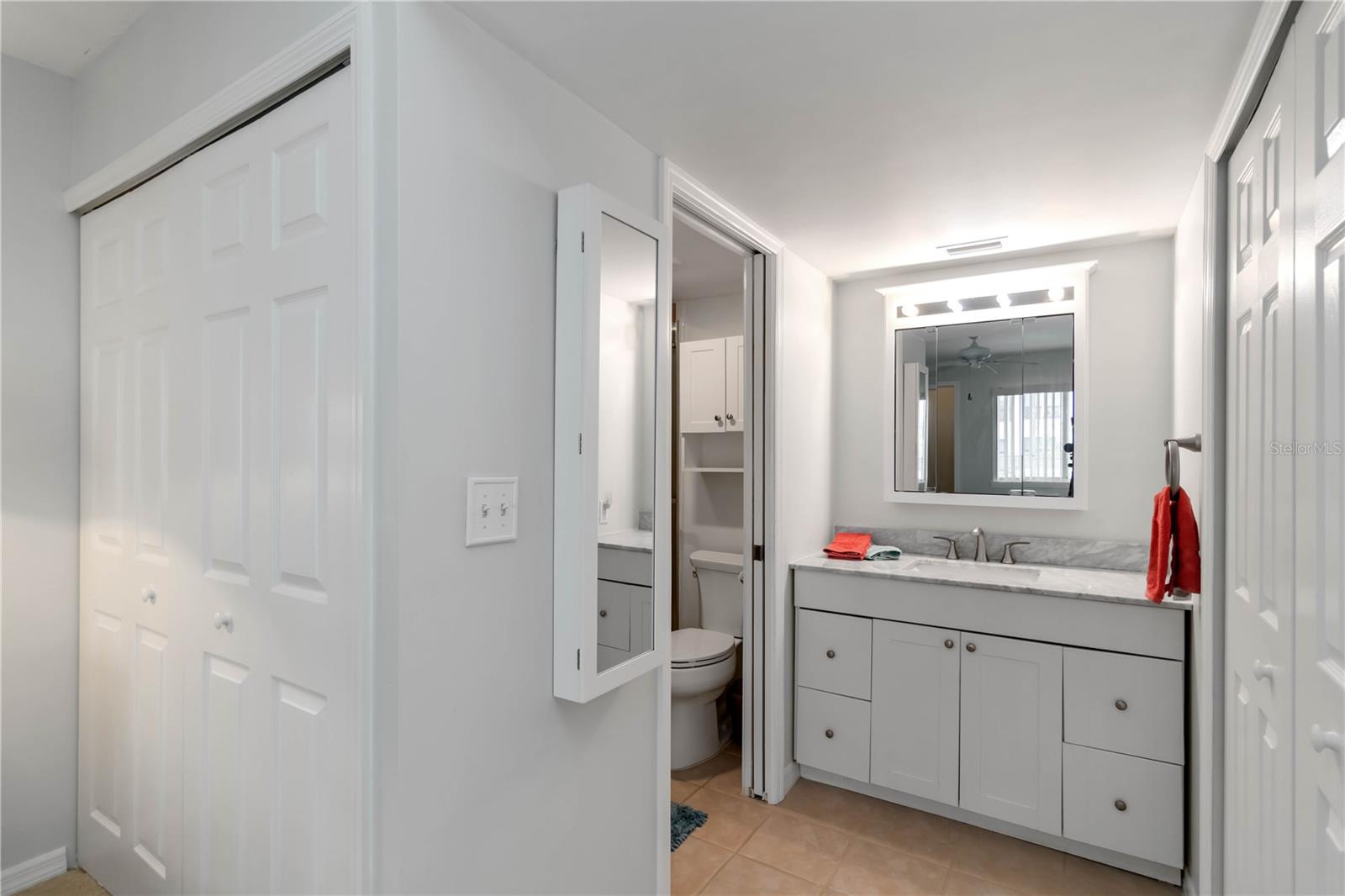 CHARLEVOI - Residential