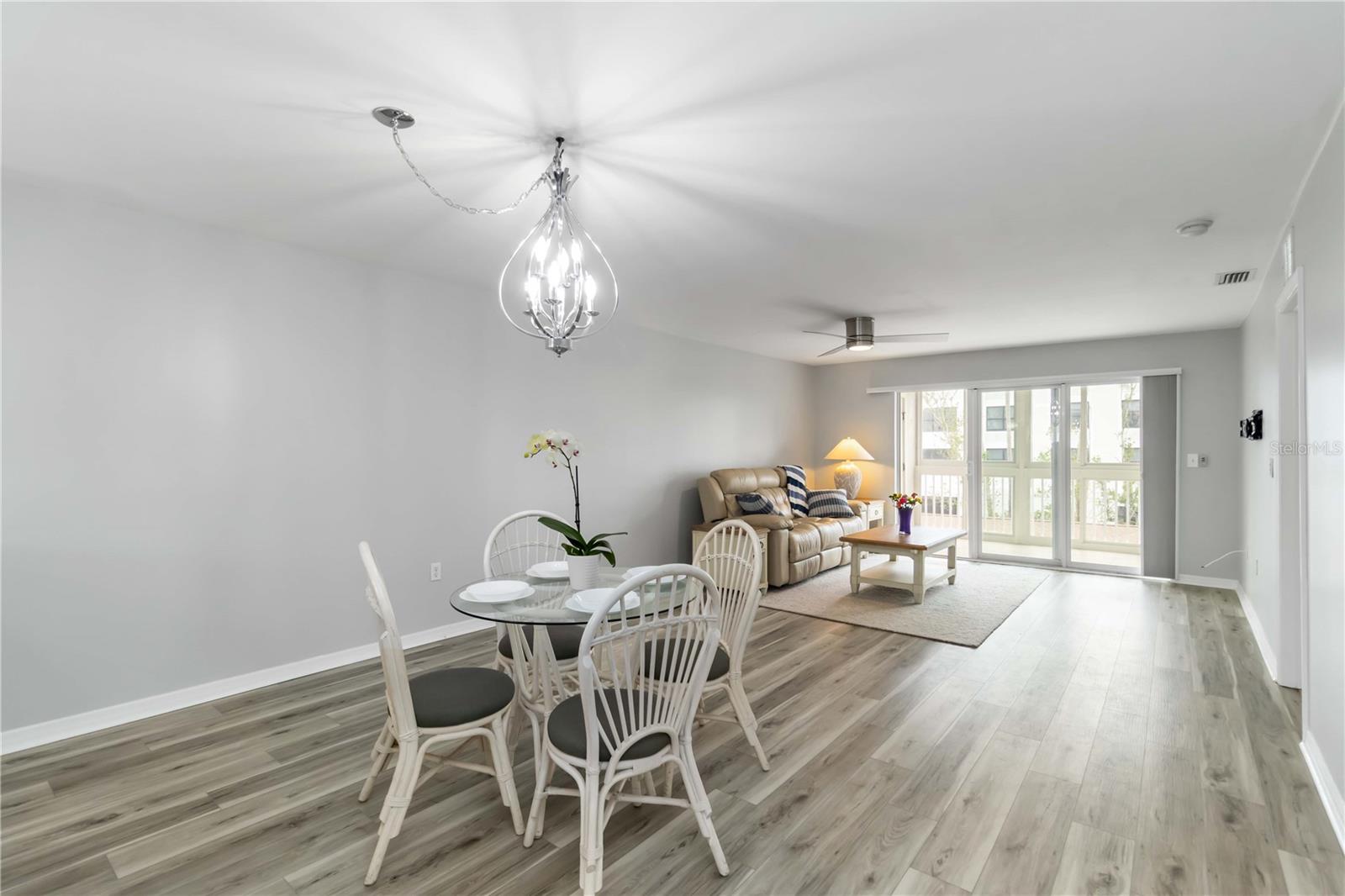 CHARLEVOI - Residential