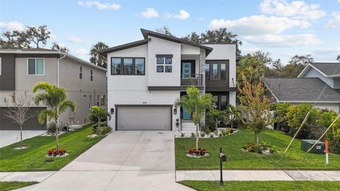 Photo of 4104 W Cleveland Street, Tampa, FL 33609 (MLS # TB8465135)