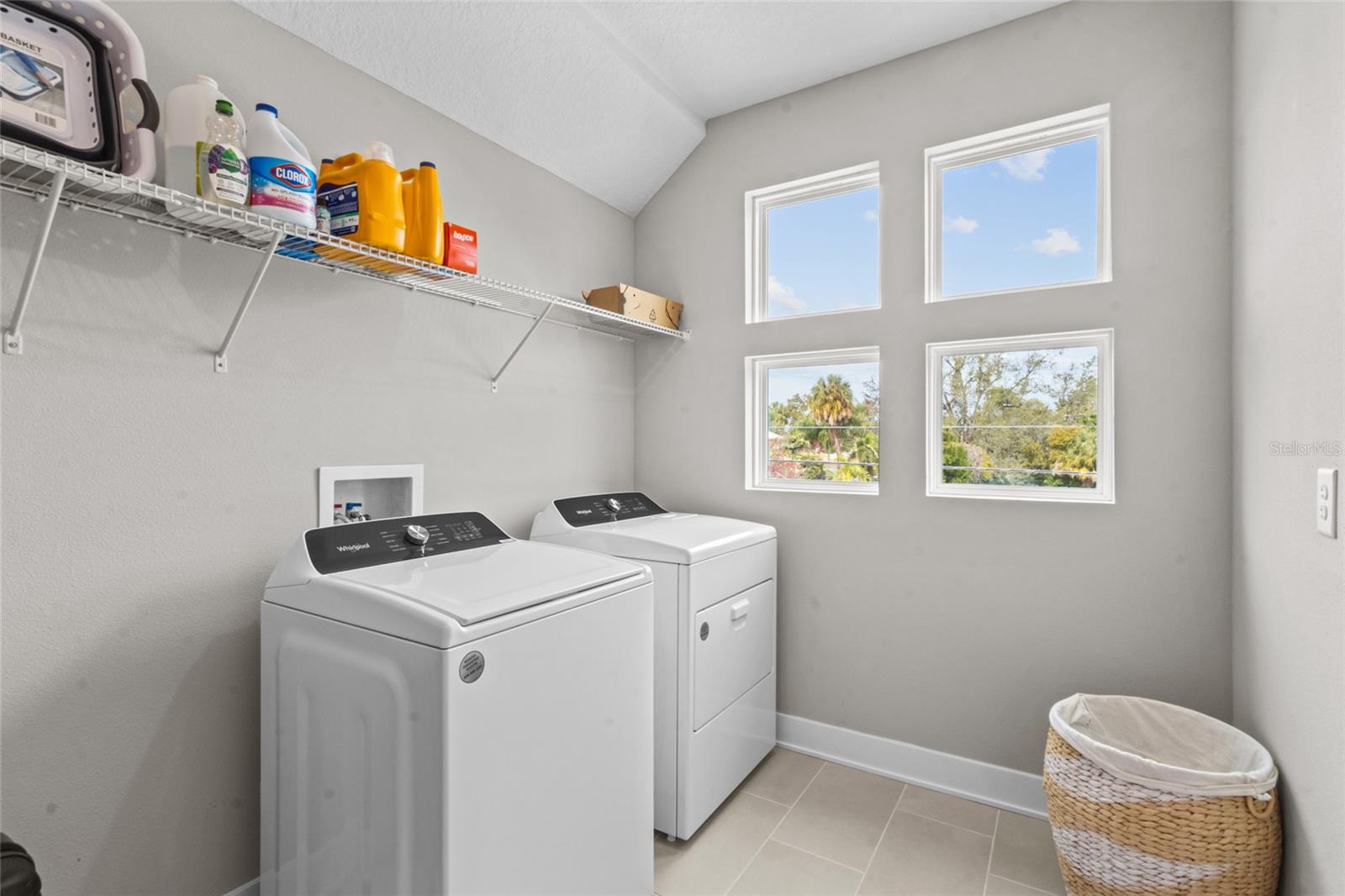 SWANN ESTATES - Residential