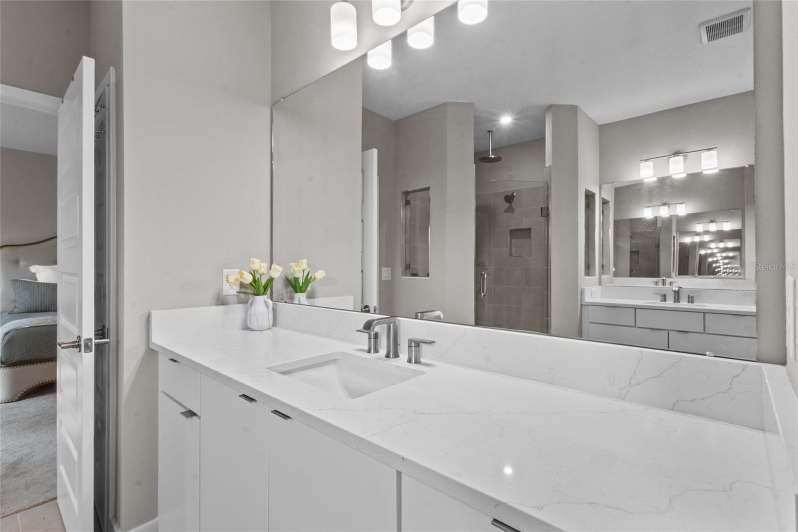 SWANN ESTATES - Residential